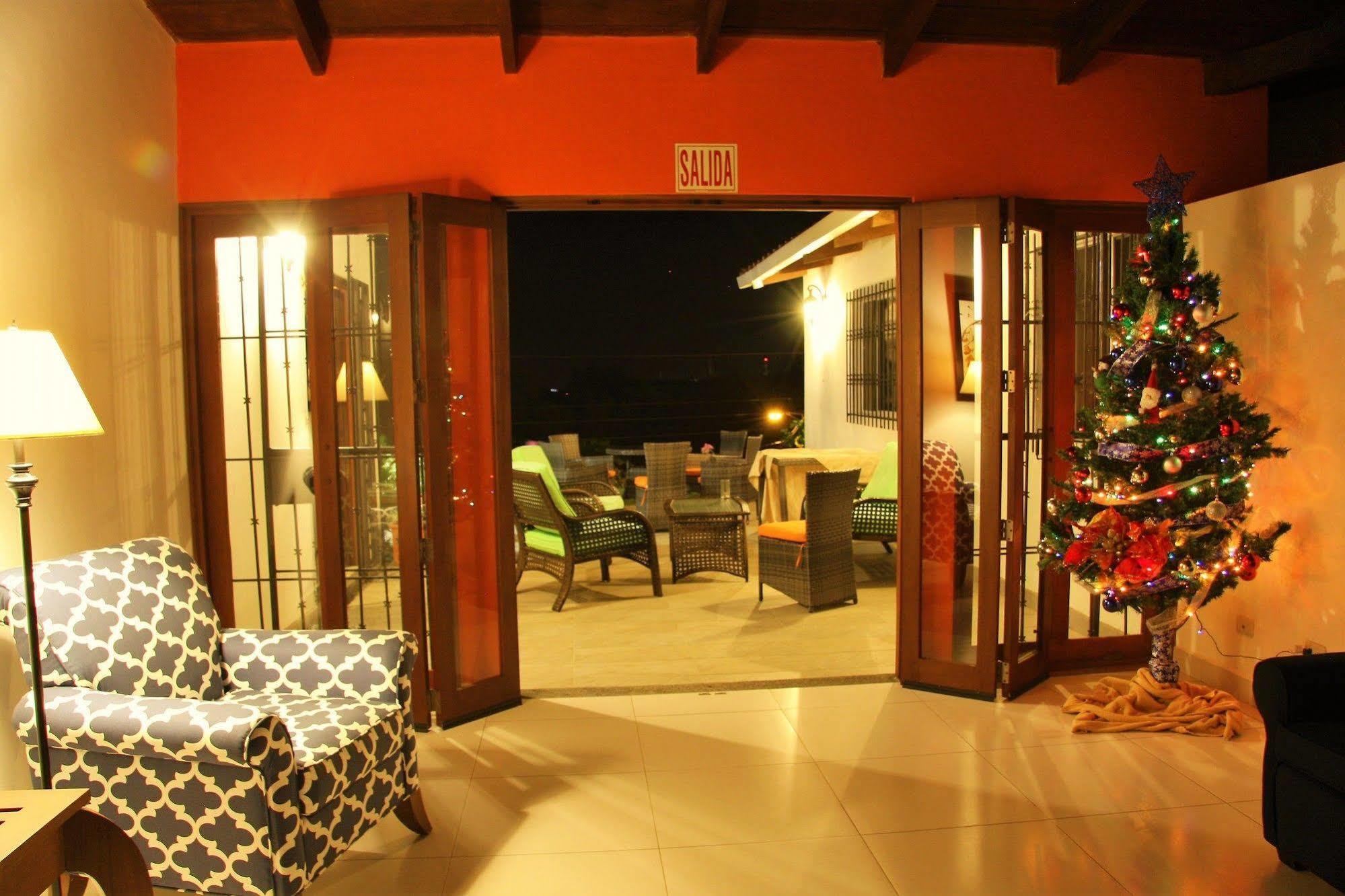 מנאגווה El Mirador Suites מראה חיצוני תמונה